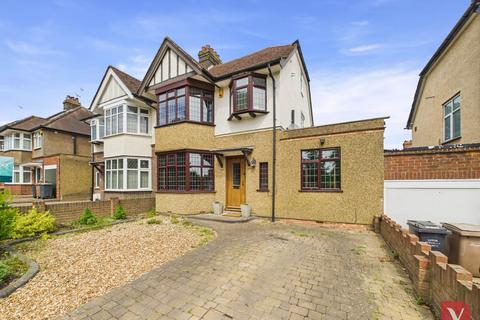 West Hill Road, Luton LU1