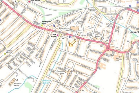 17 Queens Road, Beckenham, BR3 4JN