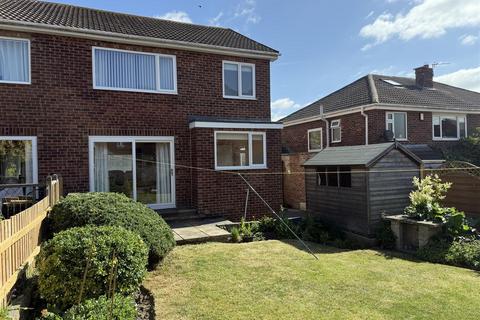 3 bedroom semi-detached house for sale, Sunny Bank Walk, Mirfield WF14