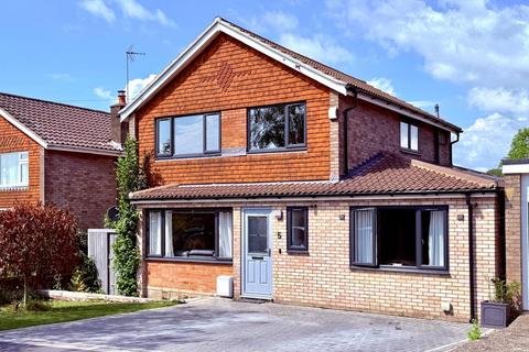 undefined, Ashtead