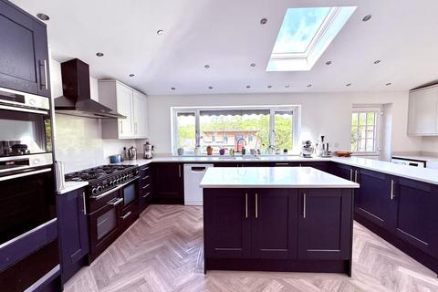 undefined, Ashtead