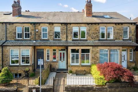 2 bedroom terraced house for sale, Sandringham Road