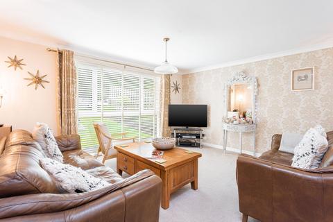 4 bedroom detached house for sale, St. Catherines Road, Crawley RH10