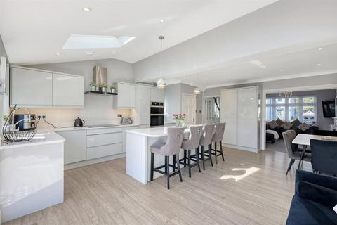 29 Spital Lane, Brentwood, CM14 5PG