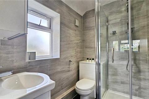 1 bedroom in a house share to rent, Elizabethan Close, Stanwell, Staines-upon-Thames, Surrey, TW19