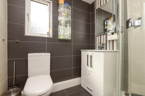 2 bedroom semi-detached house for sale, Windward Road, Rochester ME1