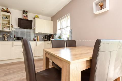 2 bedroom semi-detached house for sale, Windward Road, Rochester ME1