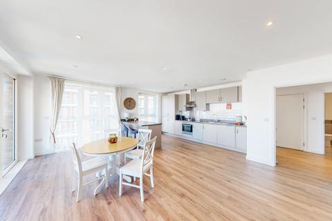 2 bedroom penthouse for sale, Victory Parade, Woolwich Arsenal SE18