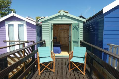 Chalet for sale, West Mersea, CO5