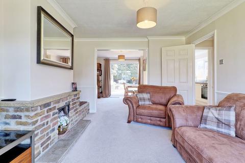 26 Barnston Green, Barnston, Dunmow, CM6 1PH