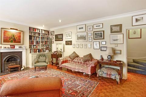 undefined, Hesper Mews, London, London, SW5