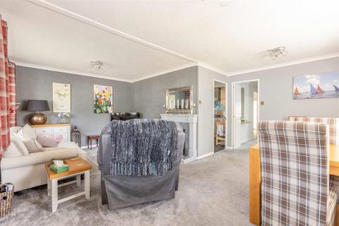 2 bedroom park home for sale, River Road, Willows Riverside Park, Windsor