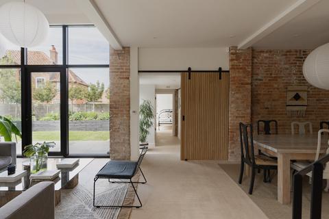 5 bedroom barn conversion for sale, 55 Main Street, Claypole NG23