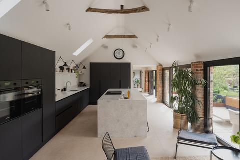 5 bedroom barn conversion for sale, 55 Main Street, Claypole NG23