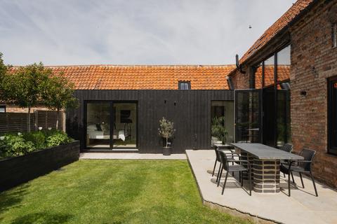 5 bedroom barn conversion for sale, 55 Main Street, Claypole NG23