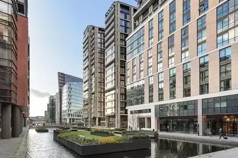 1 bedroom apartment to rent, Merchant Square East, London W2