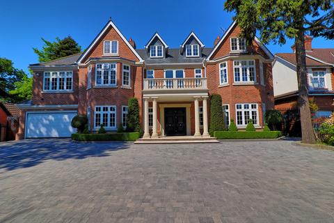 7 bedroom detached house for sale, Parkstone Avenue, Hornchurch, RM11