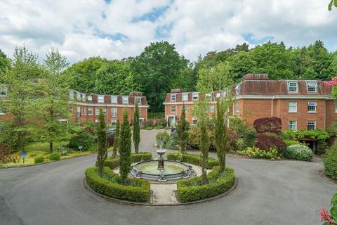2 bedroom apartment for sale, Hindhead Road, Haslemere, GU27