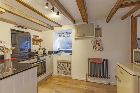 Kingfisher Cottage Far Hill, Bradwell, Hope Valley, S33 9HR