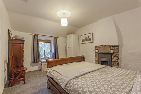 Kingfisher Cottage Far Hill, Bradwell, Hope Valley, S33 9HR