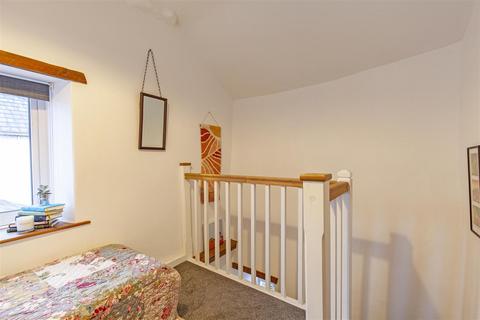Kingfisher Cottage Far Hill, Bradwell, Hope Valley, S33 9HR