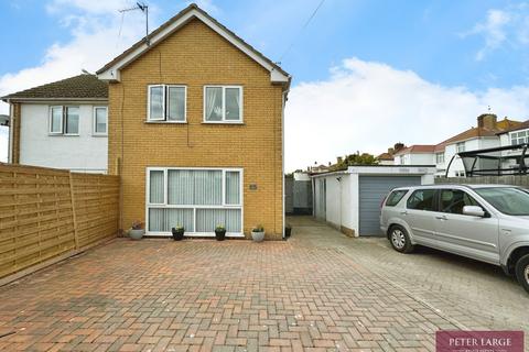 1 Cae Uchaf, Rhyl, LL18 3TS
