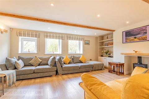 3 bedroom terraced house for sale, Dunford Road, Holmfirth, West Yorkshire, HD9