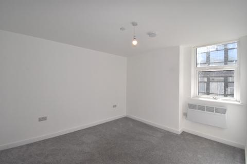 2 bedroom flat to rent, 1-7 George Street, Hull, HU1