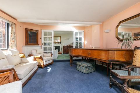 The Glebe Pudding Lane, Headbourne Worthy, Winchester, SO23 7JL