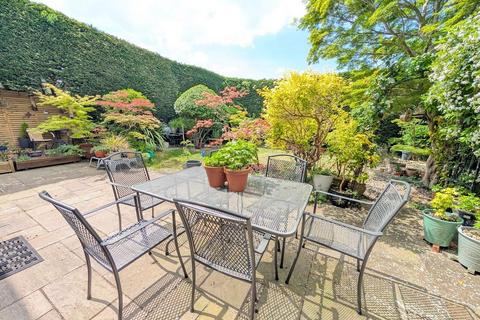 4 bedroom link detached house for sale, Fulmar Close, Thornbury