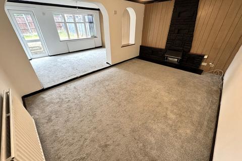 3 bedroom semi-detached house to rent, Westville Road, Walsall