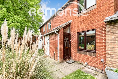 Chilcombe Way, Lower Earley, Reading, RG6