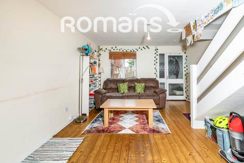 2 bedroom terraced house to rent, Chilcombe Way, Lower Earley, Reading, RG6