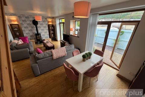 3 bedroom detached house for sale, Matexa Street Pentre - Pentre