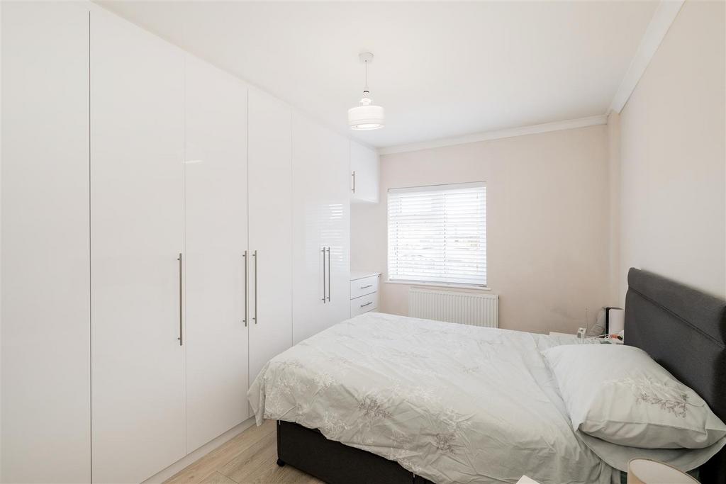 82 Uplands Road-13.jpg