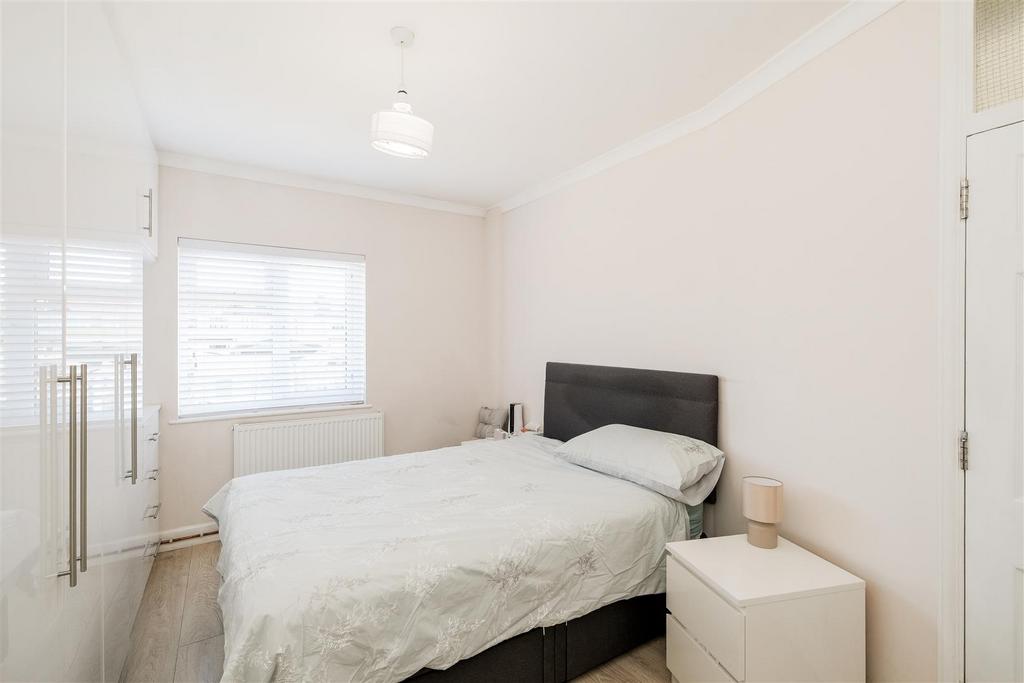 82 Uplands Road-14.jpg