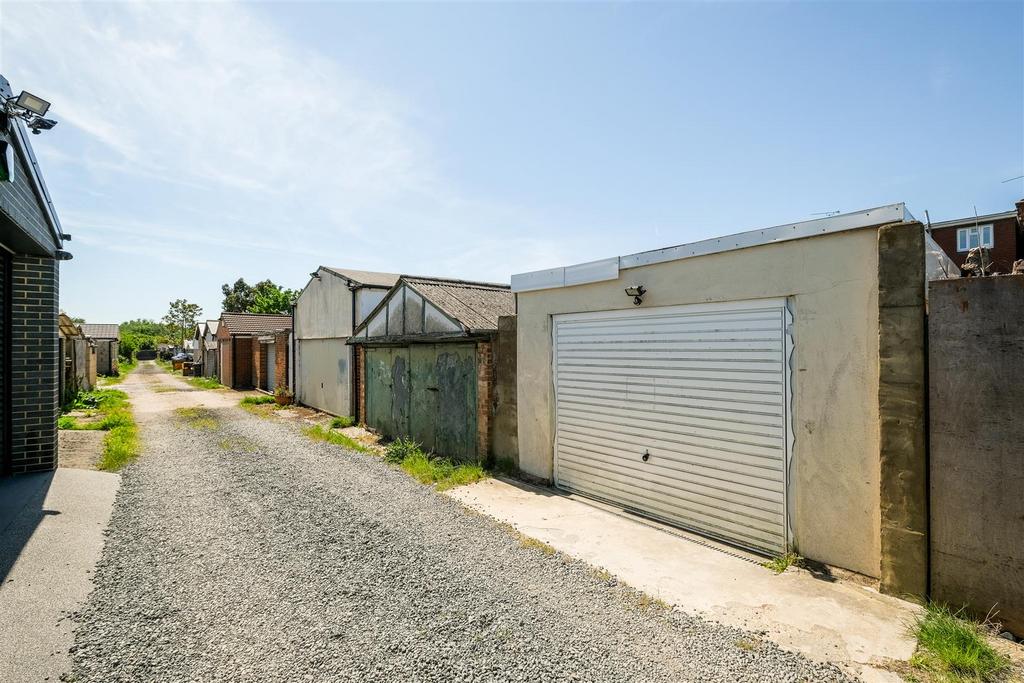82 Uplands Road-35.jpg