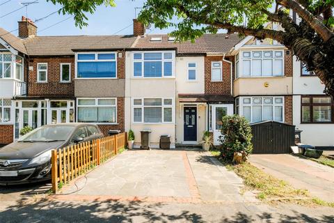 82 Uplands Road, Woodford Green, IG8 8JW
