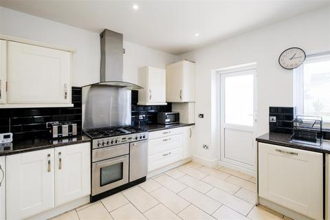 82 Uplands Road, Woodford Green, IG8 8JW