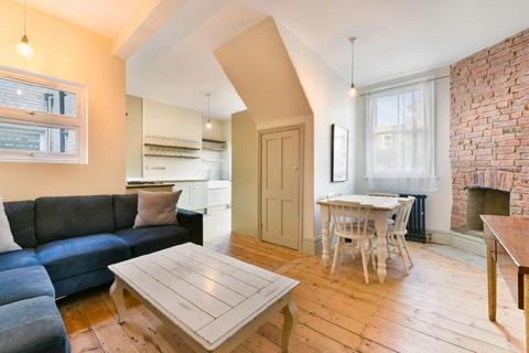 2 bedroom flat for sale, Stanton Road, Raynes Park, London, SW20