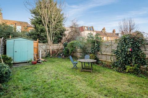 2 bedroom flat for sale, Stanton Road, Raynes Park, London, SW20