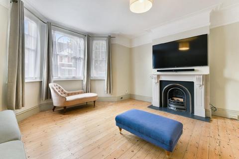 2 bedroom flat for sale, Stanton Road, Raynes Park, London, SW20