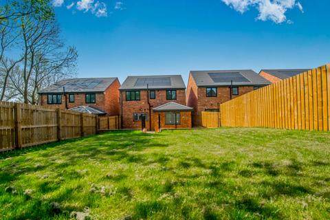 4 bedroom detached house for sale, Westfield Green, Wyke/Scholes, Bradford, West Yorkshire, BD12