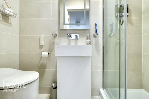 18 Mayfields, Wembley, HA9 9PS