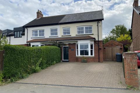 undefined, South End, Bedale