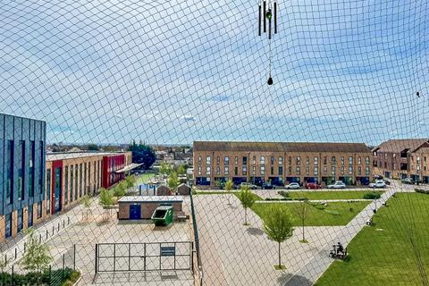 1 bedroom apartment for sale, Royal Anglian Way, Dagenham, RM8