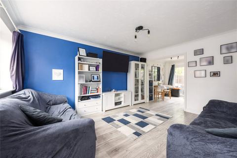 23 Bloomfield Close, Knaphill, Woking, GU21 2BL