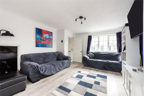 23 Bloomfield Close, Knaphill, Woking, GU21 2BL