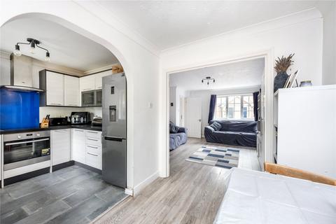 23 Bloomfield Close, Knaphill, Woking, GU21 2BL