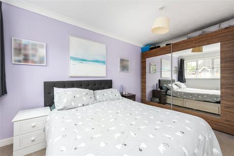 23 Bloomfield Close, Knaphill, Woking, GU21 2BL